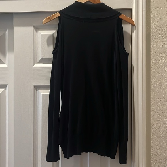 Cold Shoulder Sweater - Picture 4 of 4